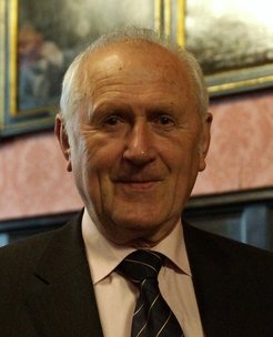 Prof. Dr. Richard Wielebinski vom Max-Planck-Institut für Radioastronomie in Bonn erhält die Karl-Schwarzschild-Medaille 2017 der Astronomischen Gesellschaft - die höchste Auszeichnung für Astronomie in Deutschland.