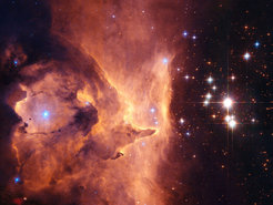 Optische Darstellung des durch die Ionisation rot leuchtenden Emissionsnebels NGC 6357.