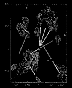Kurzzeitiges Aufblitzen eines astrochemischen Zwischenprodukts bei interstellaren Reaktionen. In der hier gezeigten Fläche (die scheinbar etwa ein Zehntel der Mondfläche bedeckt) entstehen soeben neue Sterne (die Punkte), welche dünne Ultraschalljets ausschleudern (durch Striche angedeutet). Wo diese Jets auf das ruhende Material der Umgebung aufprallen, wird kurzfristig Schwefelmonoxid erzeugt und wieder vernichtet. Diese "Brennkammern" sind durch die geschlossenen Kurven dargestellt. Es besteht die Vermutung, daß in ihnen durch den Aufprall die Entstehung weiterer Sterne getriggert wird. Die Gegend, NGC 1333, befindet sich in etwa eintausend Lichtjahren Abstand von der Sonne.