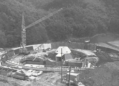 The foundations for the 100-meter radio telescope in the construction phase (1968).