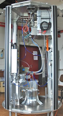 Fig. 1: The UBB receiver, as seen at the end of June 2012, shortly before being sent to Effelsberg