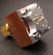 A 2.5 THz waveguide HEB mixer using beam-leads (KOSMA)