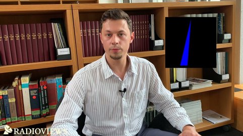 Dr. Mikhail Lisakov, staff member at the Radio Astronomy/VLBI department of the MPIfR, carries out research with focus on relativistic jets from active galactic nuclei which could provide answers to questions ranging from galaxy evolution to neutrino production. To study Faraday rotation, he developed a model for the jet–sheath system in 3C273 where the sheath is wider than the single-epoch narrow relativistic jet. 