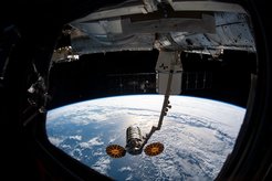 Satellit im niedrigen Erdorbit